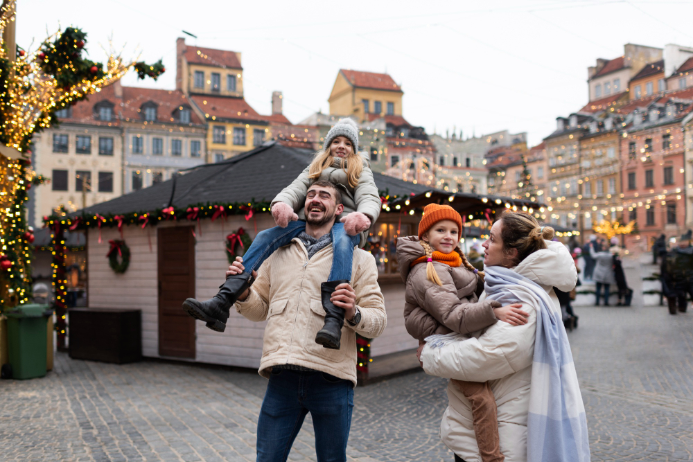 Familia disfrutando de un paseo por mercado local - Bono Europa